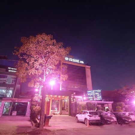 Oyo Townhouse 934 L'Elegant Hotel & Banquetby Ace Manor 가지아바드 외부 사진