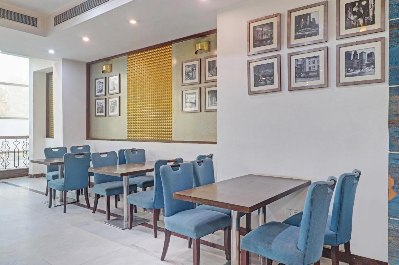 Oyo Townhouse 934 L'Elegant Hotel & Banquetby Ace Manor 가지아바드 외부 사진